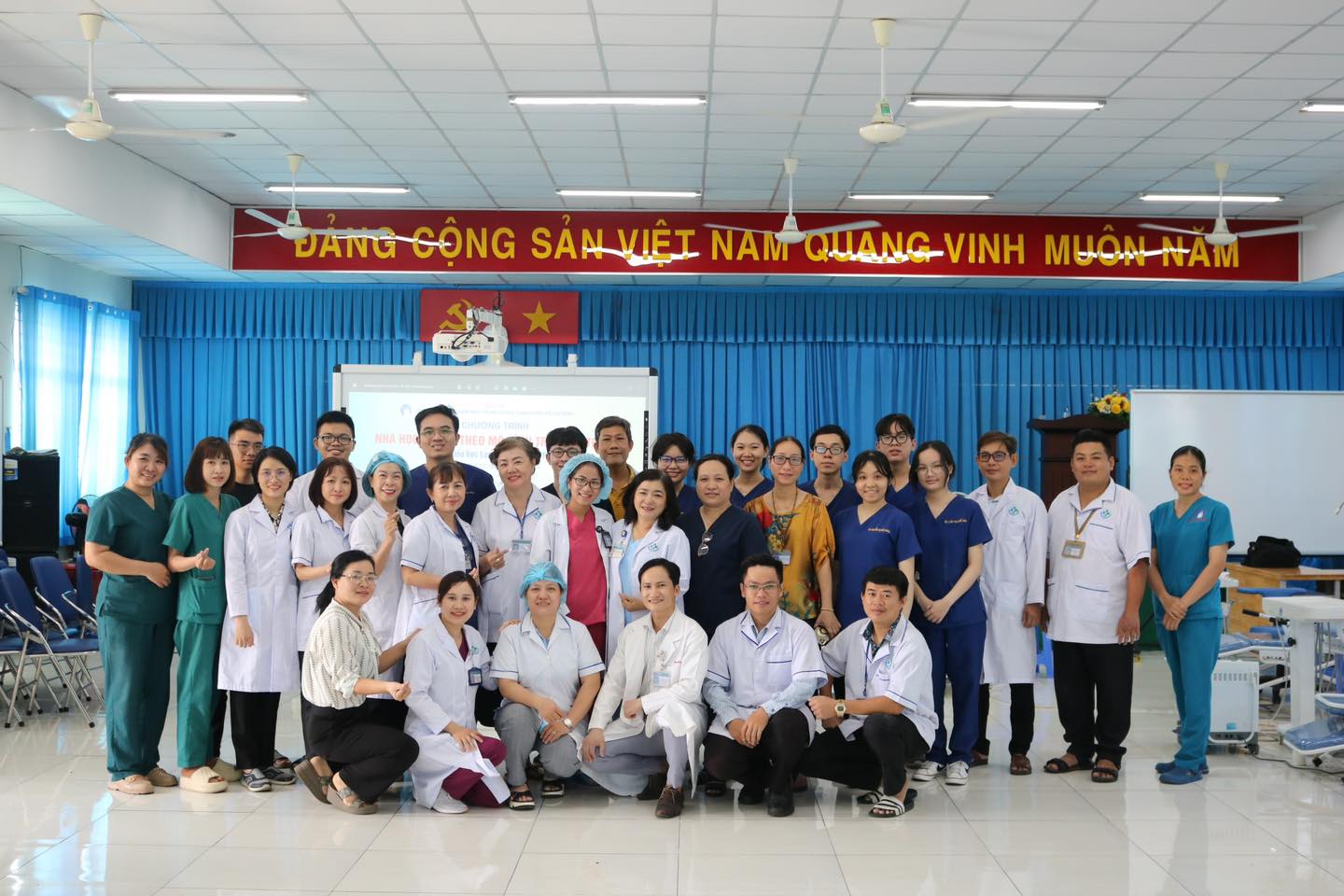 Chương trình Nha học đường mô hình Trường – Trạm tại TP. Hồ Chí Minh Chương trình Nha học đường mô hình Trường – Trạm tại TP. Hồ Chí Minh