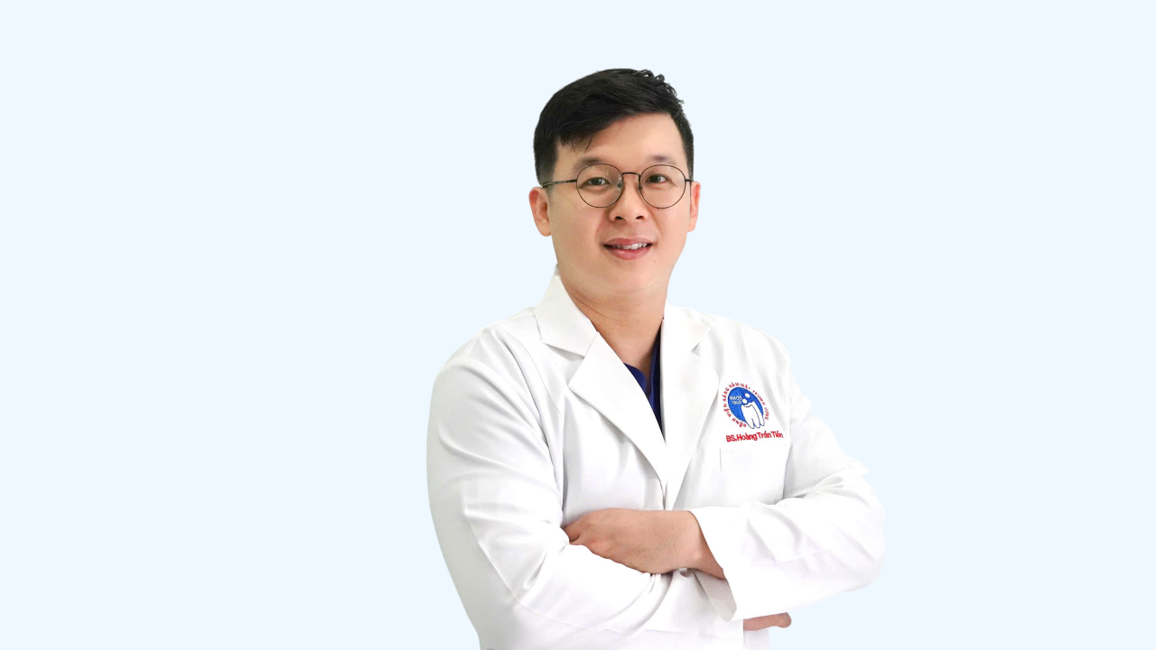 BS. Hoàng Trần Tiến BS. Hoàng Trần Tiến