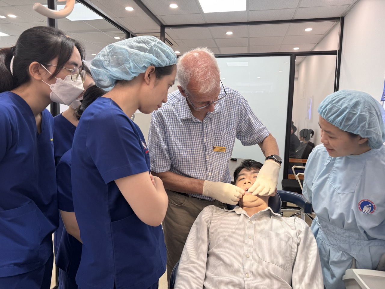 Bệnh viện răng hàm mặt trung ương TPHCM