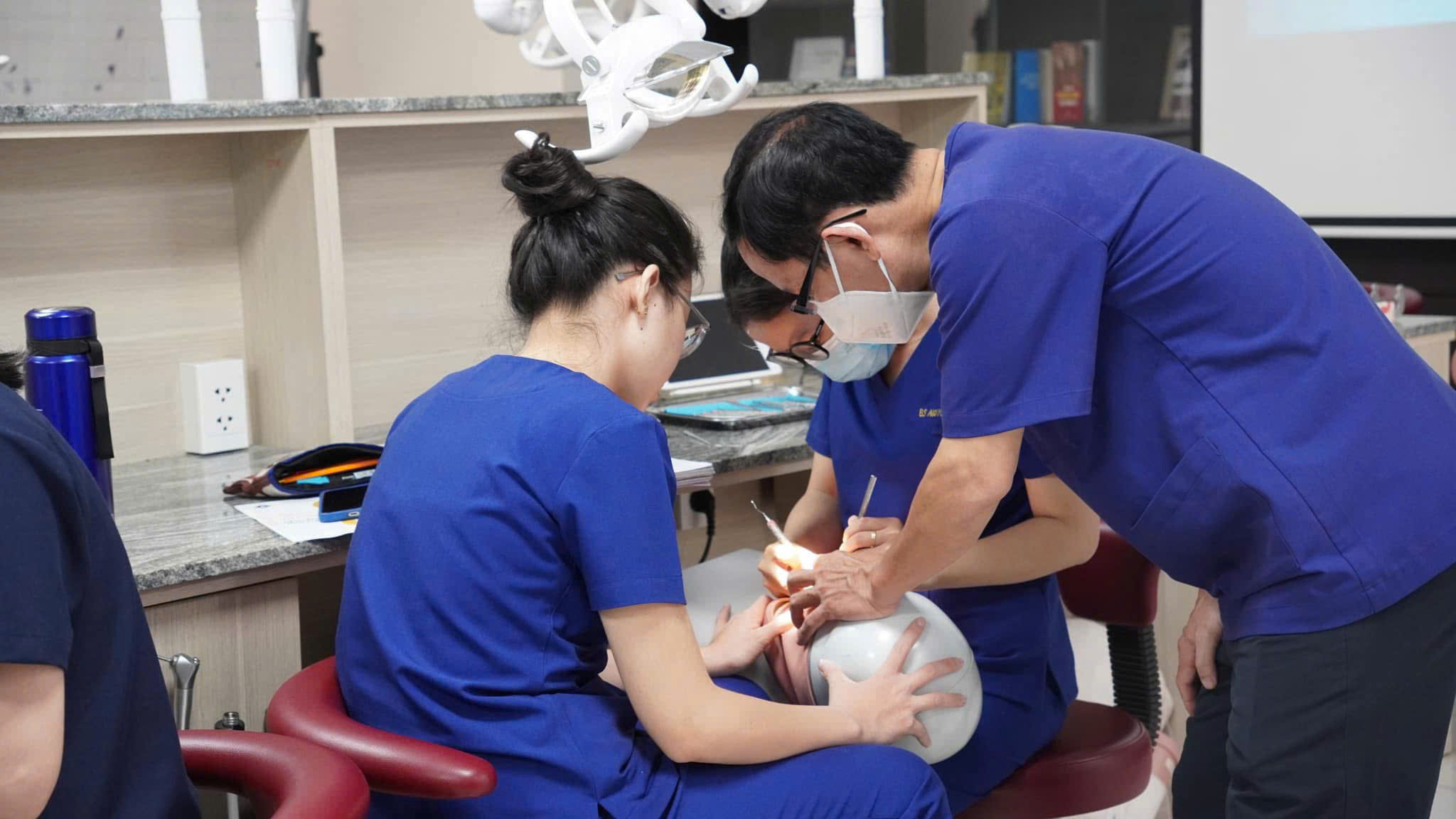 Bệnh viện răng hàm mặt trung ương TPHCM