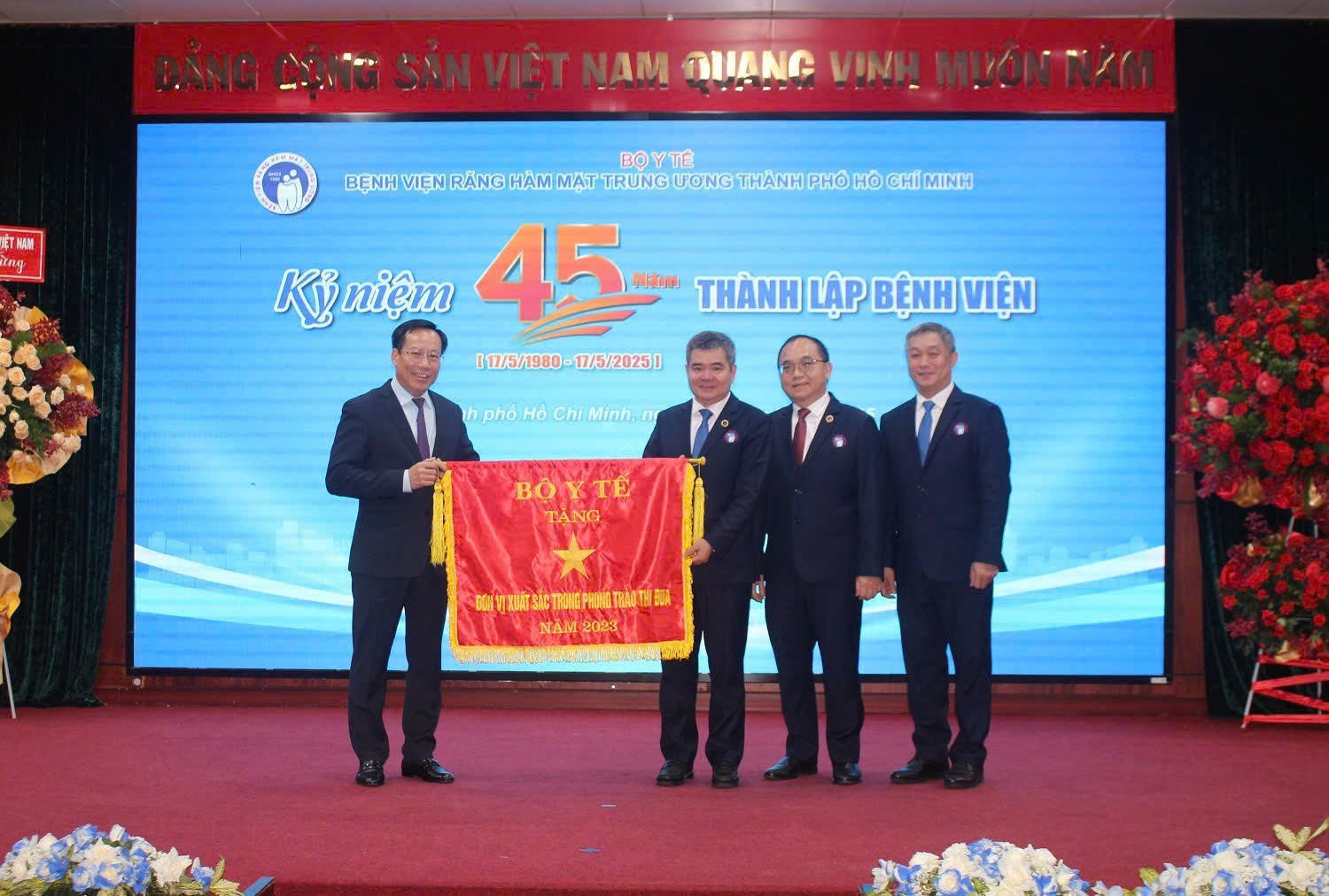 Bệnh viện răng hàm mặt trung ương TPHCM Bệnh viện răng hàm mặt trung ương TPHCM
