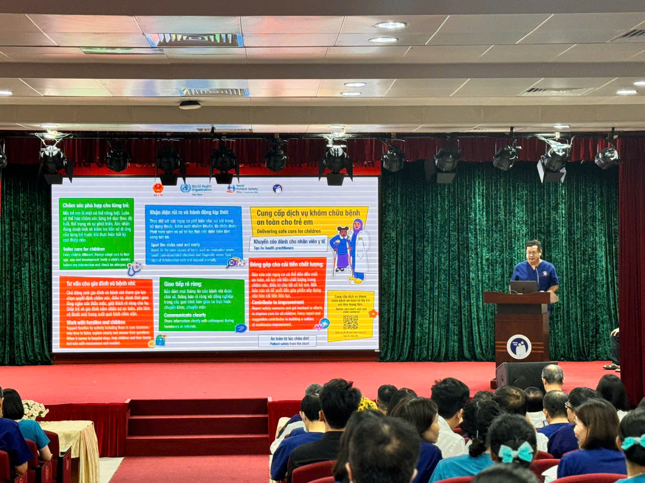 Hưởng ứng chủ đề Ngày An toàn Người bệnh Thế giới 17/9 năm 2025, Bệnh viện Răng Hàm Mặt Trung ương Tp. Hồ Chí Minh đã triển khai nhiều hoạt động thiết thực