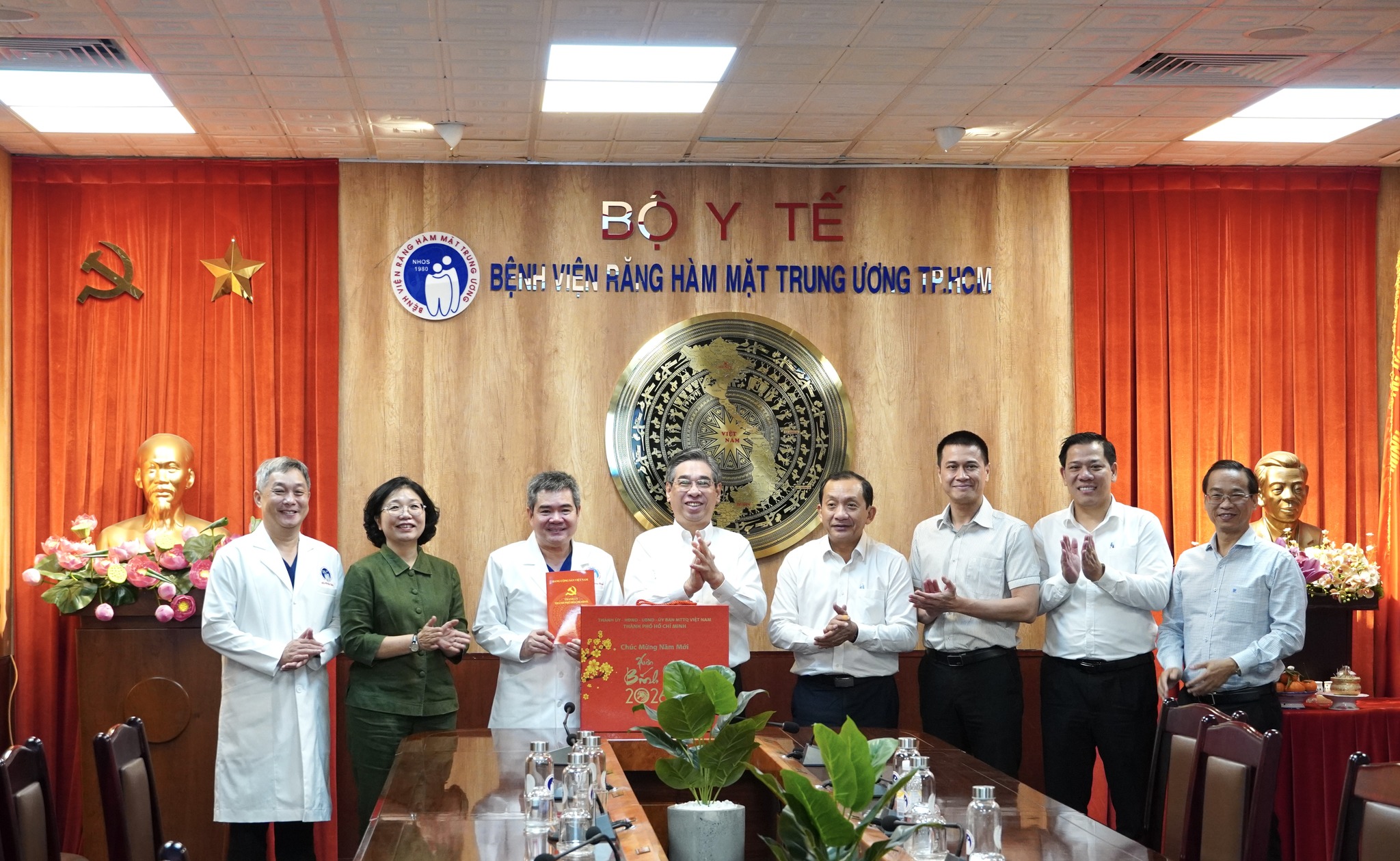 LÃNH ĐẠO THÀNH PHỐ HỒ CHÍ MINH ĐẾN THĂM & CHÚC TẾT BỆNH VIỆN NHÂN DỊP TẾT NGUYÊN ĐÁN BÍNH NGỌ