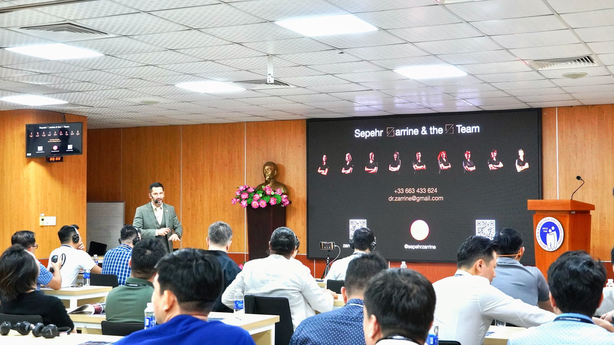 Khai giảng khoá đào tạo bồi dưỡng ngắn hạn: “Phẫu thuật cấy ghép nha khoa implant xương gò má”